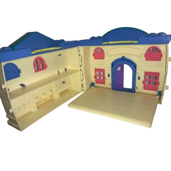 School Dollhouse  MY KINDERGARTEN Plastic Building Vintage 90's Toy - Picture 6 of 9